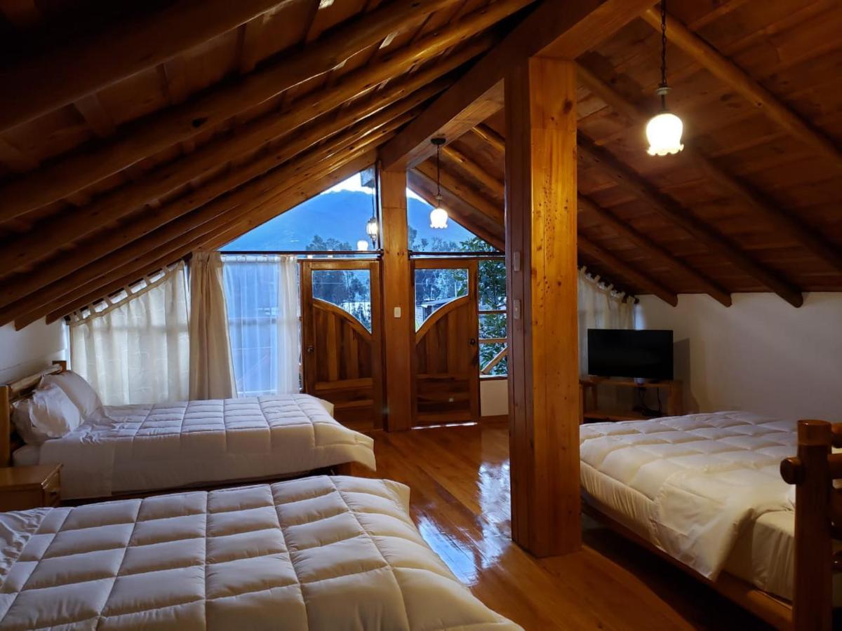Atallaro Hospedaje Отавало Экстерьер фото